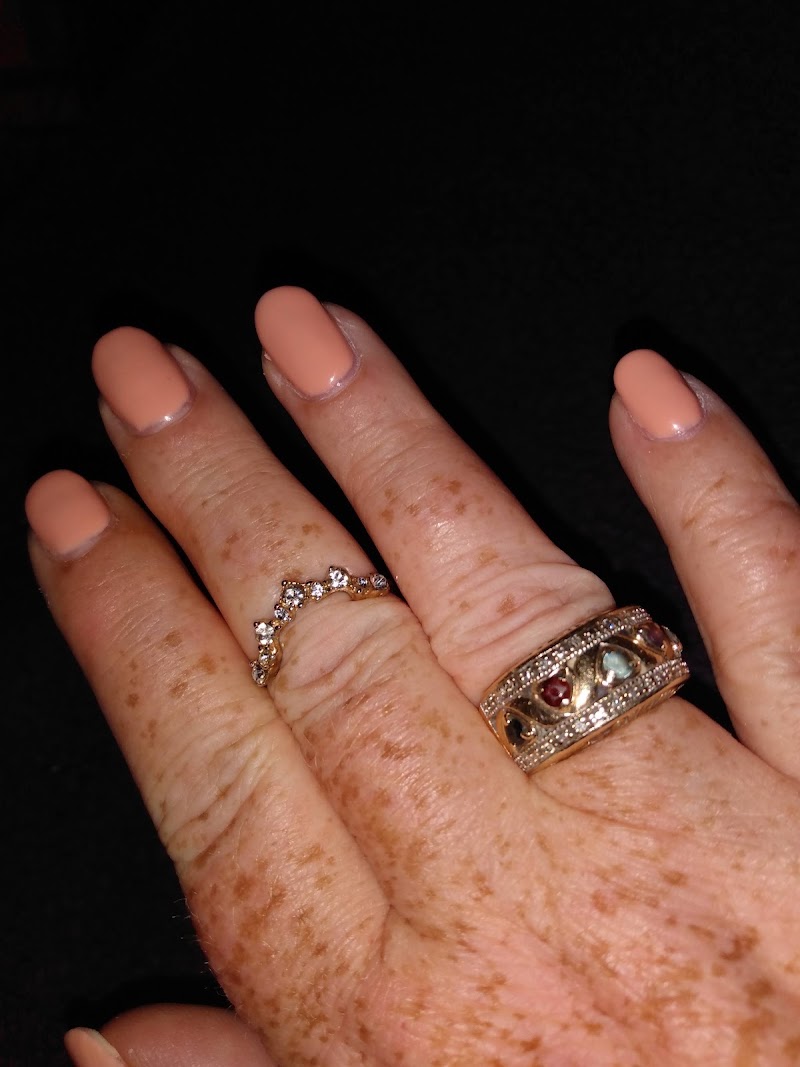 Park Younhwa, nail salon in Waterford, CT, photo 2 of 6